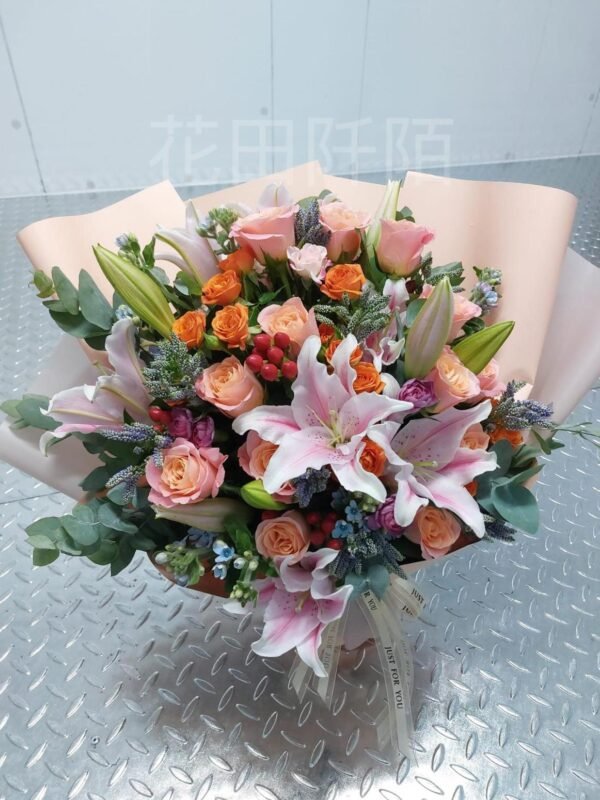 玫瑰百合花束
