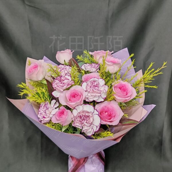 玫瑰康乃馨花束