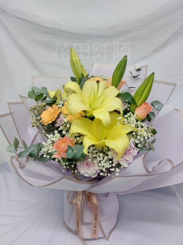 百合花束