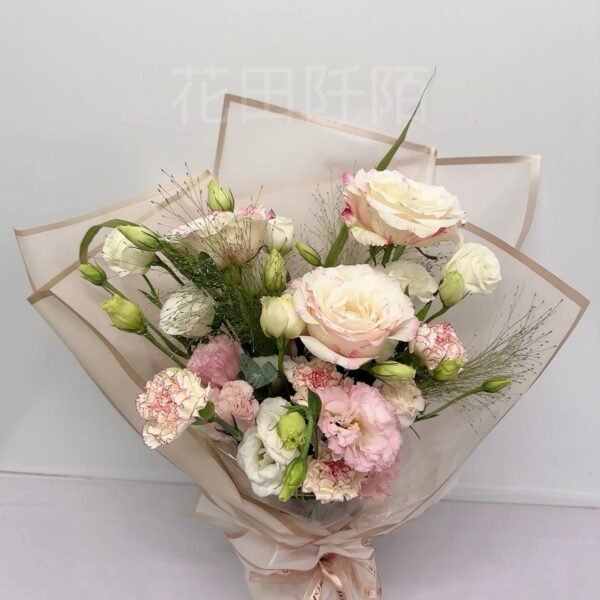玫瑰洋桔梗花束