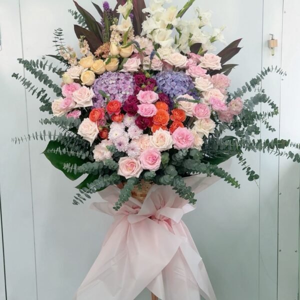 巨型大花籃-繡球