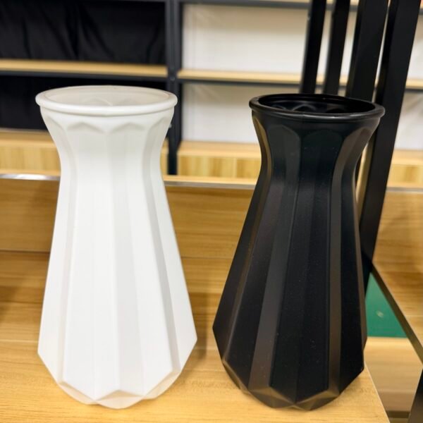 塑膠花瓶